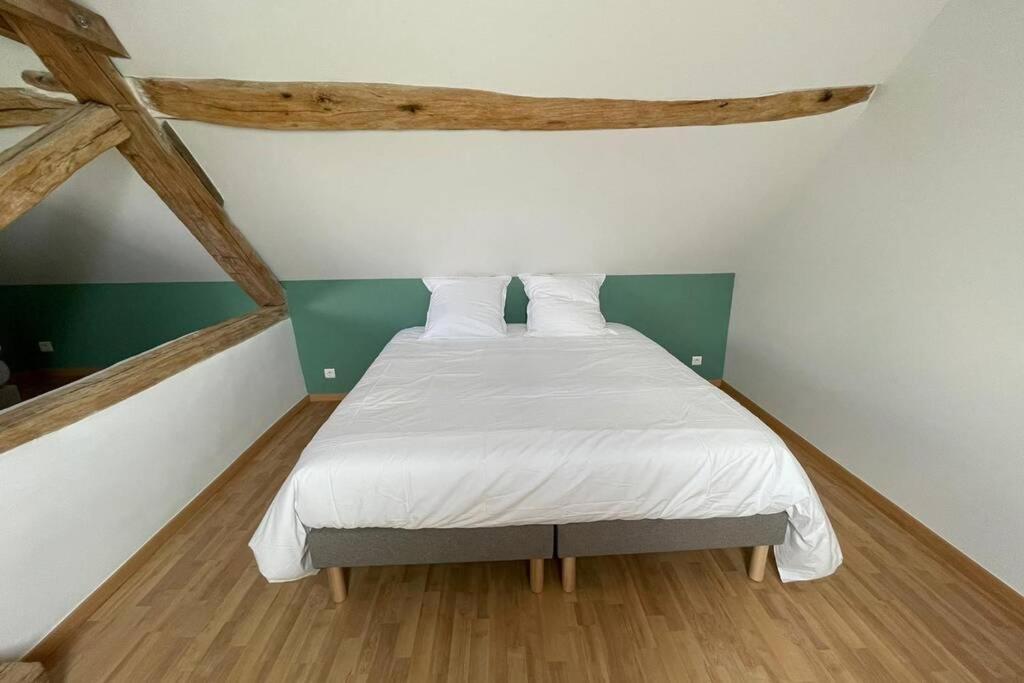 Gîte de la Fontaine salée Diancey Extérieur photo