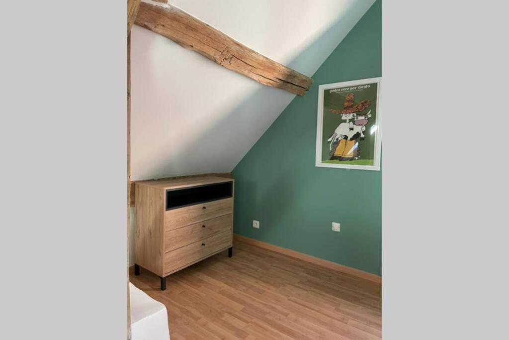 Gîte de la Fontaine salée Diancey Extérieur photo