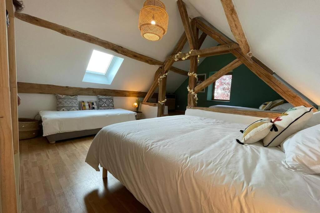 Gîte de la Fontaine salée Diancey Extérieur photo