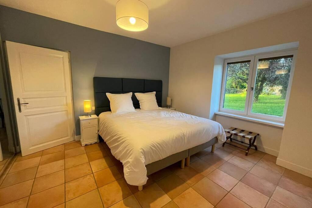 Gîte de la Fontaine salée Diancey Extérieur photo
